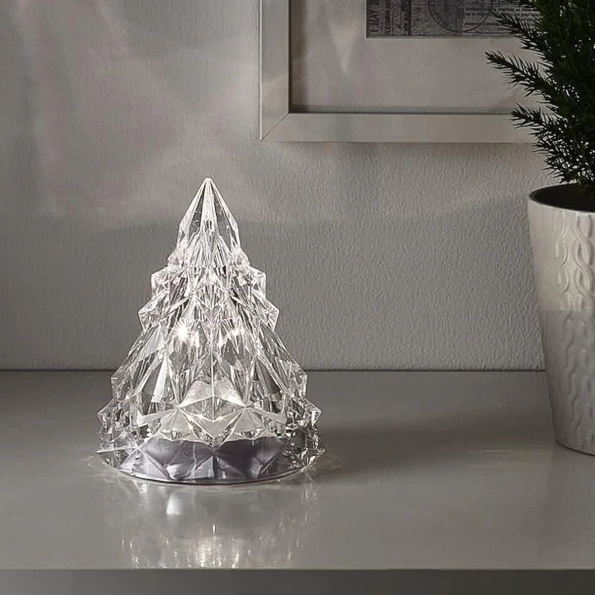 Iceberg / Pyramid Candlelight Tea Light(1 Pc)